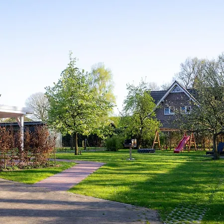 Groenheim - Fuchsbau * Molbergen